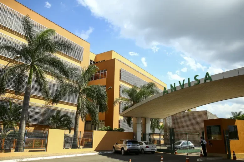 Anvisa fará consulta pública para criação do Sistema Nacional de Farmacovigilância