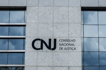 Projeto do CNJ prevê bloqueio de contas de devedores em até 2h