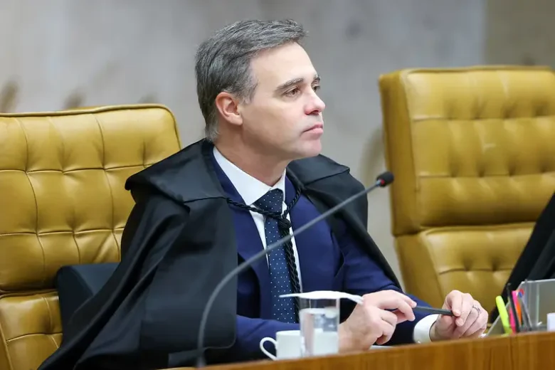 O ministro André Mendonça critica ativismo judicial e desagrada colegas da Corte