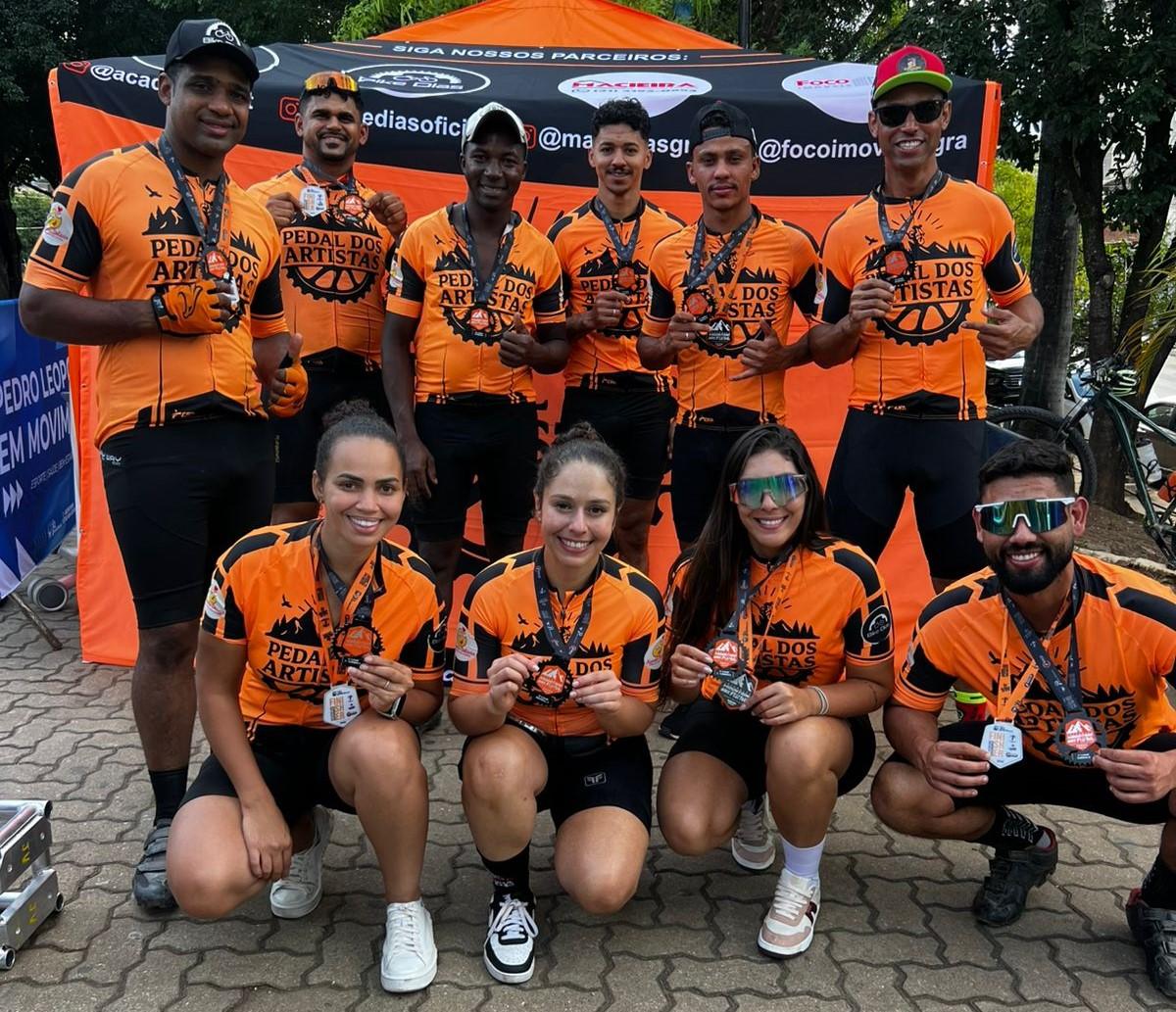 Equipe de São Gonçalo do Rio Abaixo conquista 10 pódios no Intercity Mountain Bike Festival 2026