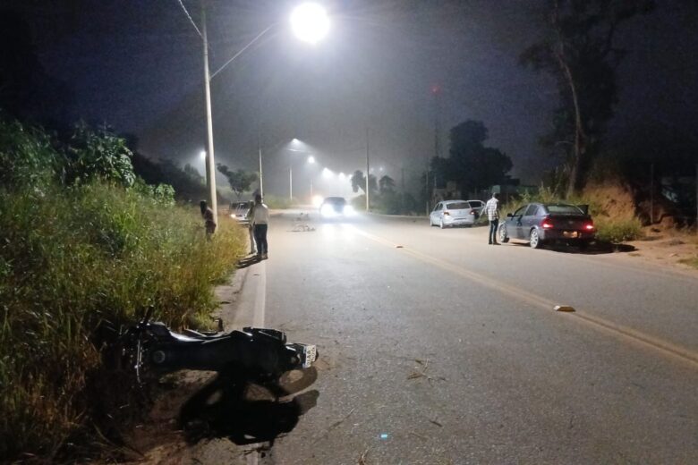 Jovem fica ferido após cair de motocicleta às margens da MG-462, na região do Pedreira, em Itabira