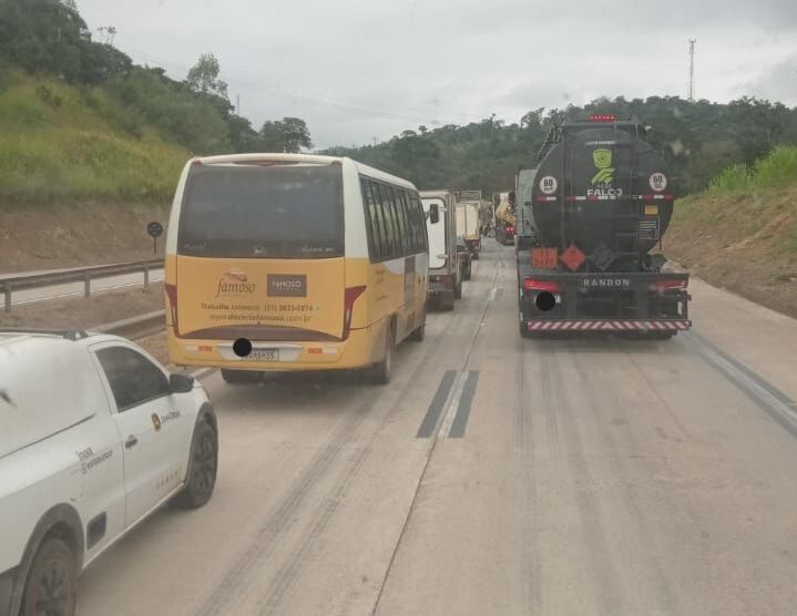 Obras na BR-381 causam lentidão em diferentes trechos entre Belo Horizonte e Governador Valadares; saiba quais