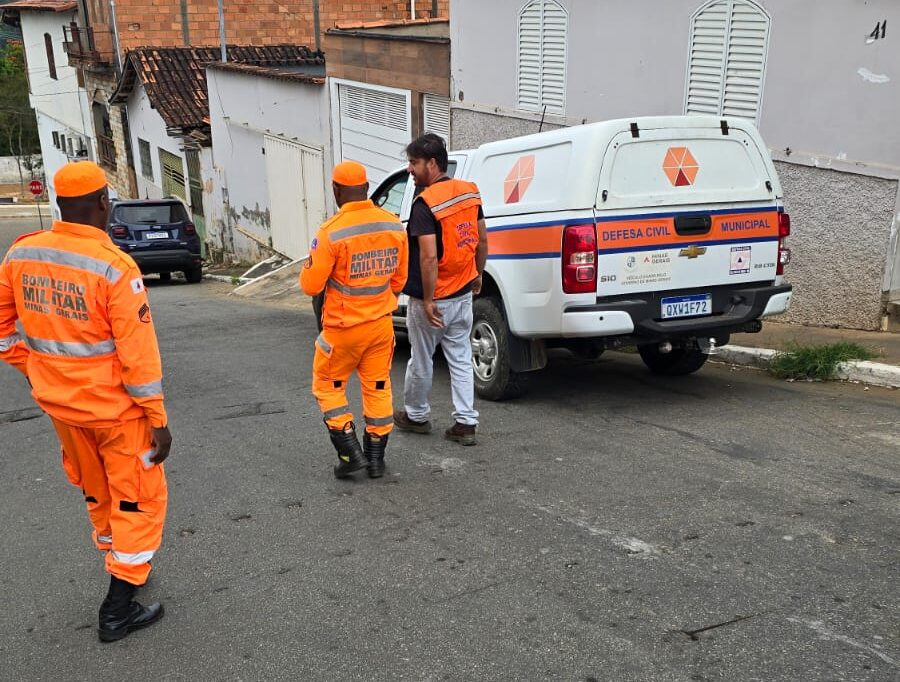 Residência destruída por incêndio em Bela Vista de Minas é interditada por risco de desabamento
