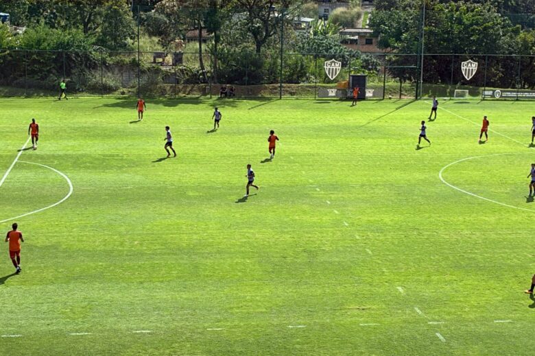 Valeriodoce faz primeiro amistoso da pré-temporada e é superado pelo Sub-20 do Atlético