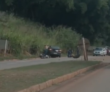 Acidente entre carro e moto reacende debate sobre segurança na MG-436, em Barão de Cocais
