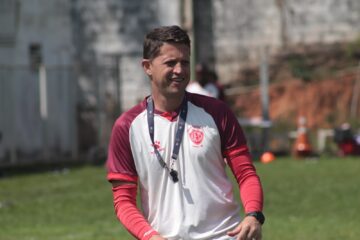 Paulinho Guará vê Valério no “caminho certo”, mas admite carências antes da estreia contra o Villa Nova