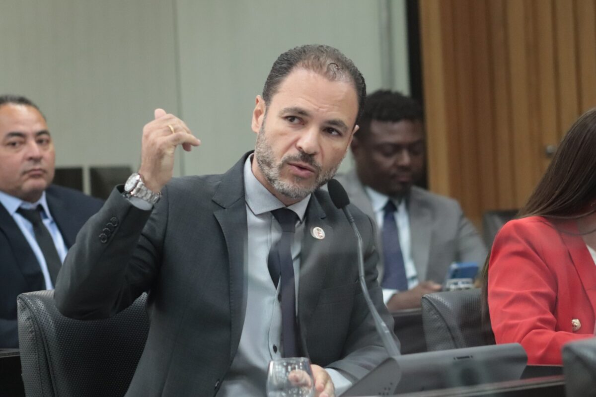 Bernardo Rosa afirma que investigação sobre conduta de Luiz Carlos não significa cassação: “Fake News”