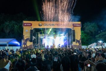 Mais de 8,5 mil pessoas e 1.554 cavaleiros movimentaram o 5º Festival da Cultura Tropeira, em Ipoema e região