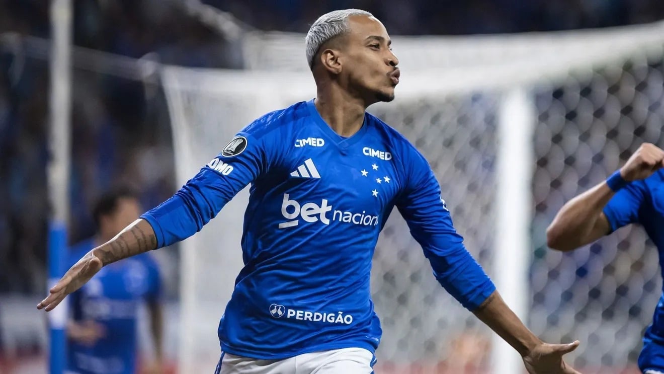 Cruzeiro goleia Barcelona no Mineirão e garante vaga nas oitavas da Libertadores