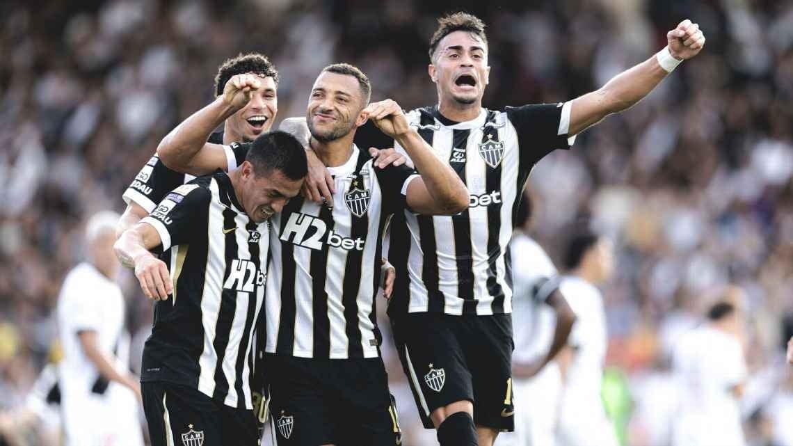 Atlético vence o Vasco no São Januário e assume a nona colocação no Brasileirão