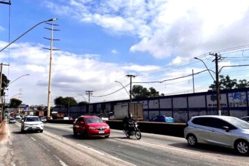 BR-381 terá interdições parciais em Contagem durante retirada de postes
