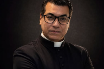 Padre aconselha noiva a cancelar casamento após lista de exigências