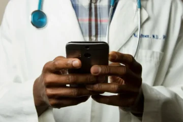 Enamed será requisito para exercício da medicina no Brasil