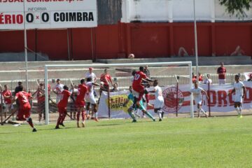 Valério tem gol anulado, fica no empate com o Coimbra e segue sem vencer no Estádio Israel Pinheiro, em Itabira