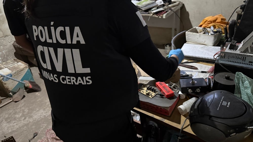 Operação mira comércio ilegal de armas na Região Metropolitana de BH