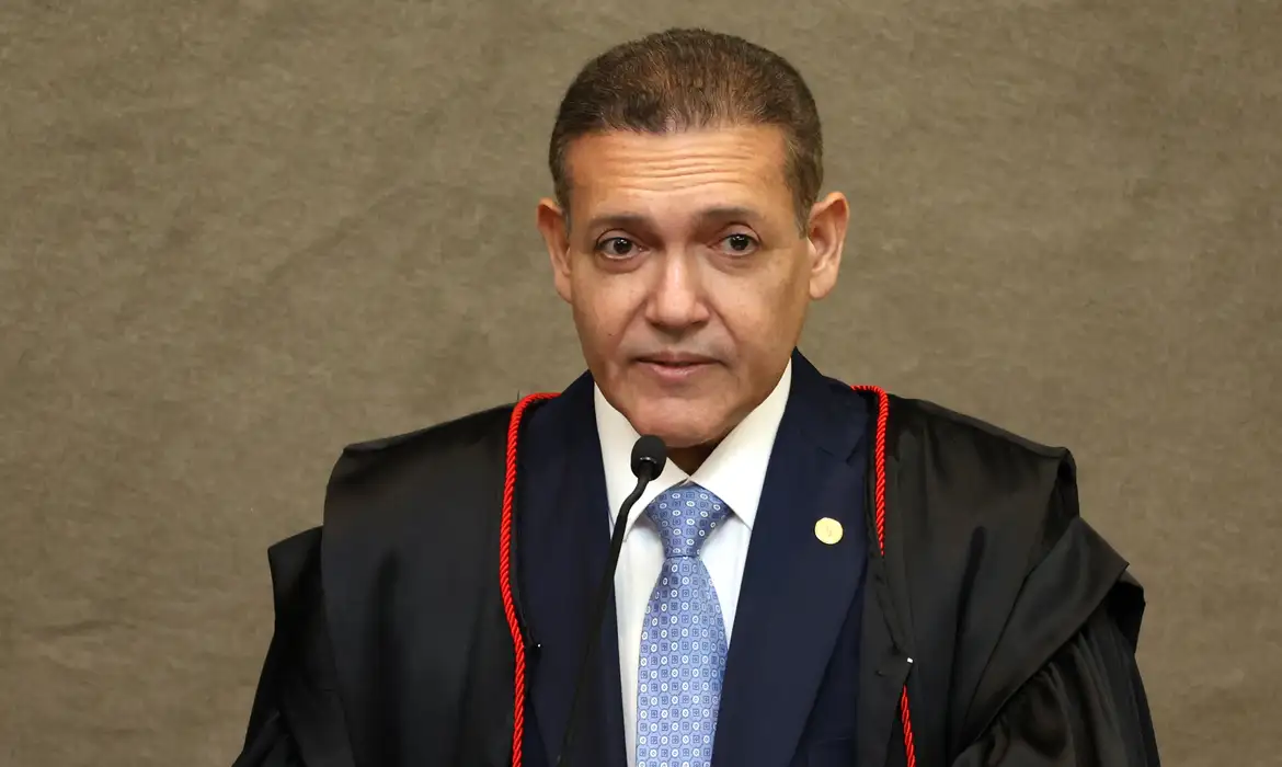 Ministros do STF e TSE sinalizam que não vão apoiar pedido de suspeição de Kassio Nunes Marques
