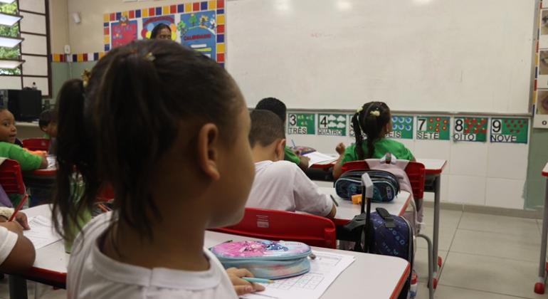 PBH define reposição de aulas da rede municipal após fim da greve