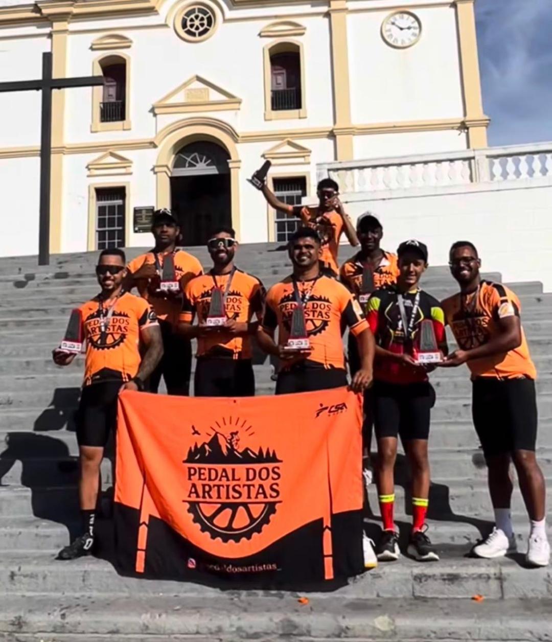 Ciclistas de São Gonçalo do Rio Abaixo conquistam pódio em  Santa Luzia