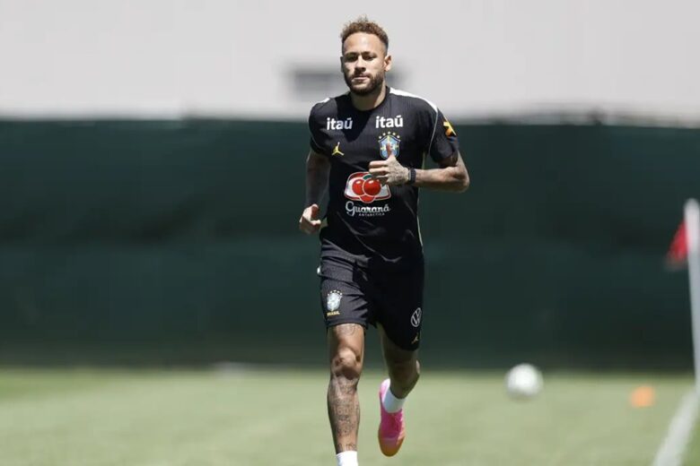 Neymar diz que “deu a vida e o sangue” na seleção brasileira e descarta volta: “não quero mais”