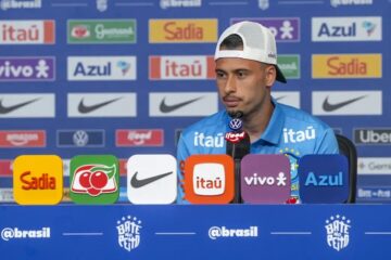 Brasil: Martinelli admite possibilidade de substituir Raphinha e vê Neymar “querendo muito”