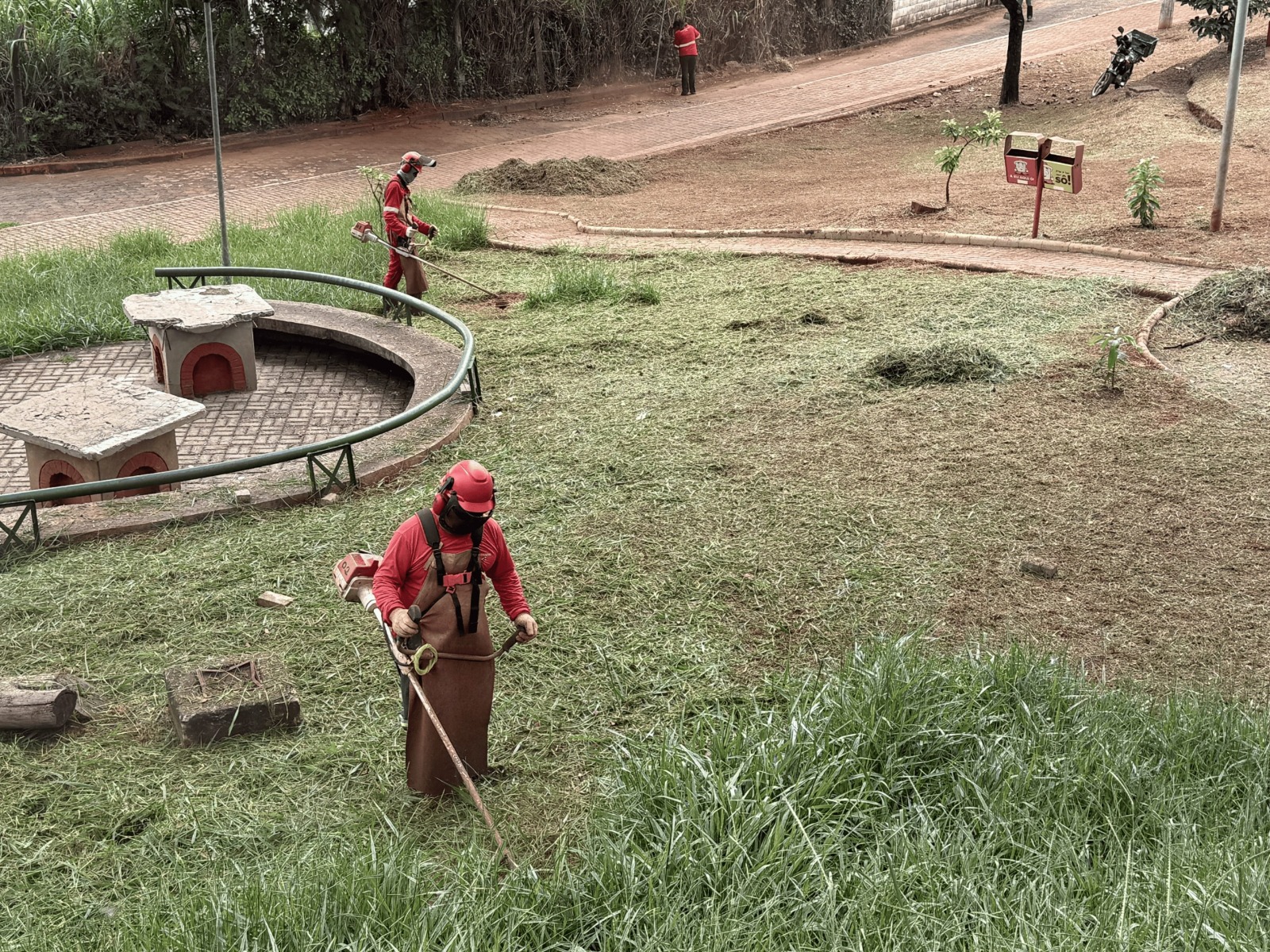 Itabira registra mais de 300 serviços de zeladoria urbana executados no primeiro quadrimestre de 2026
