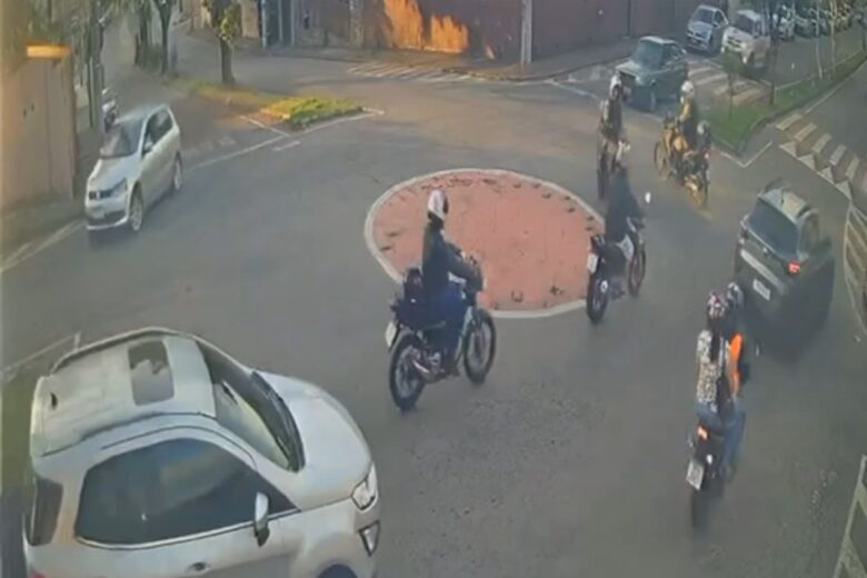 Jovem sem CNH tem motocicleta apreendida pela PM em Itabira