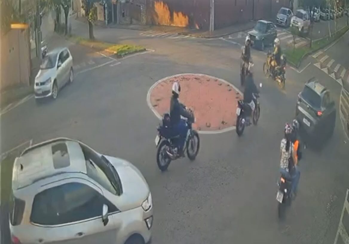 Jovem sem CNH tem motocicleta apreendida pela PM em Itabira