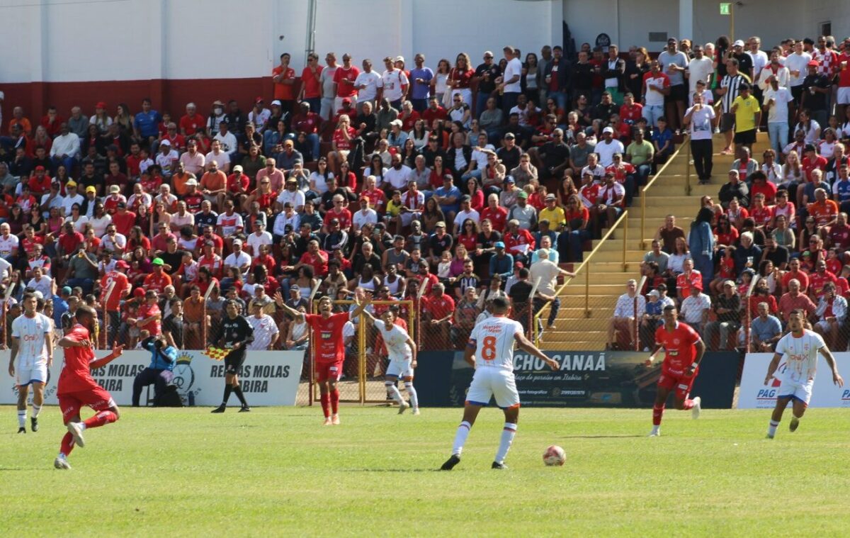 Jogadores do Valério pedem paciência e acreditam no fim do jejum de vitórias no Estádio Israel Pinheiro