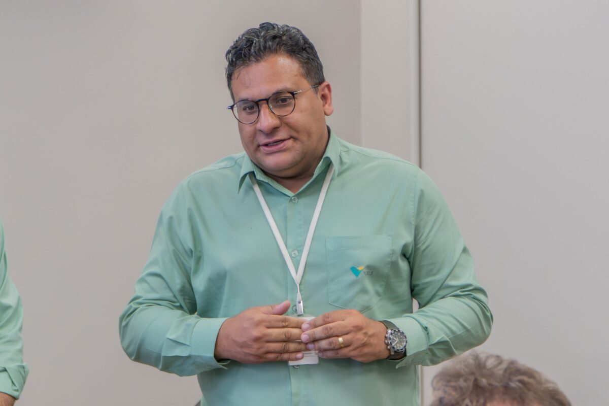 “A mineração do futuro nasce em Itabira”, diz André Viana ao defender qualificação e preservação de empregos