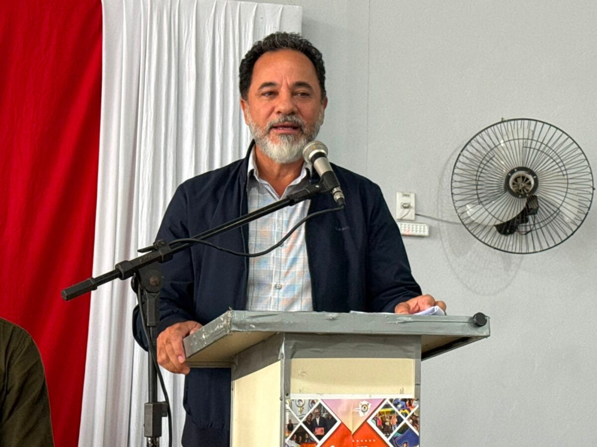 Marco Antônio Lage agradece Vanessa Faria por gestão na FCCDA e destaca continuidade das políticas culturais