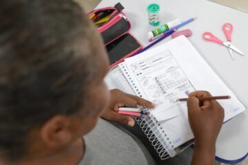 IBGE: país tem 8,4 milhões de analfabetos, menor número desde 2016