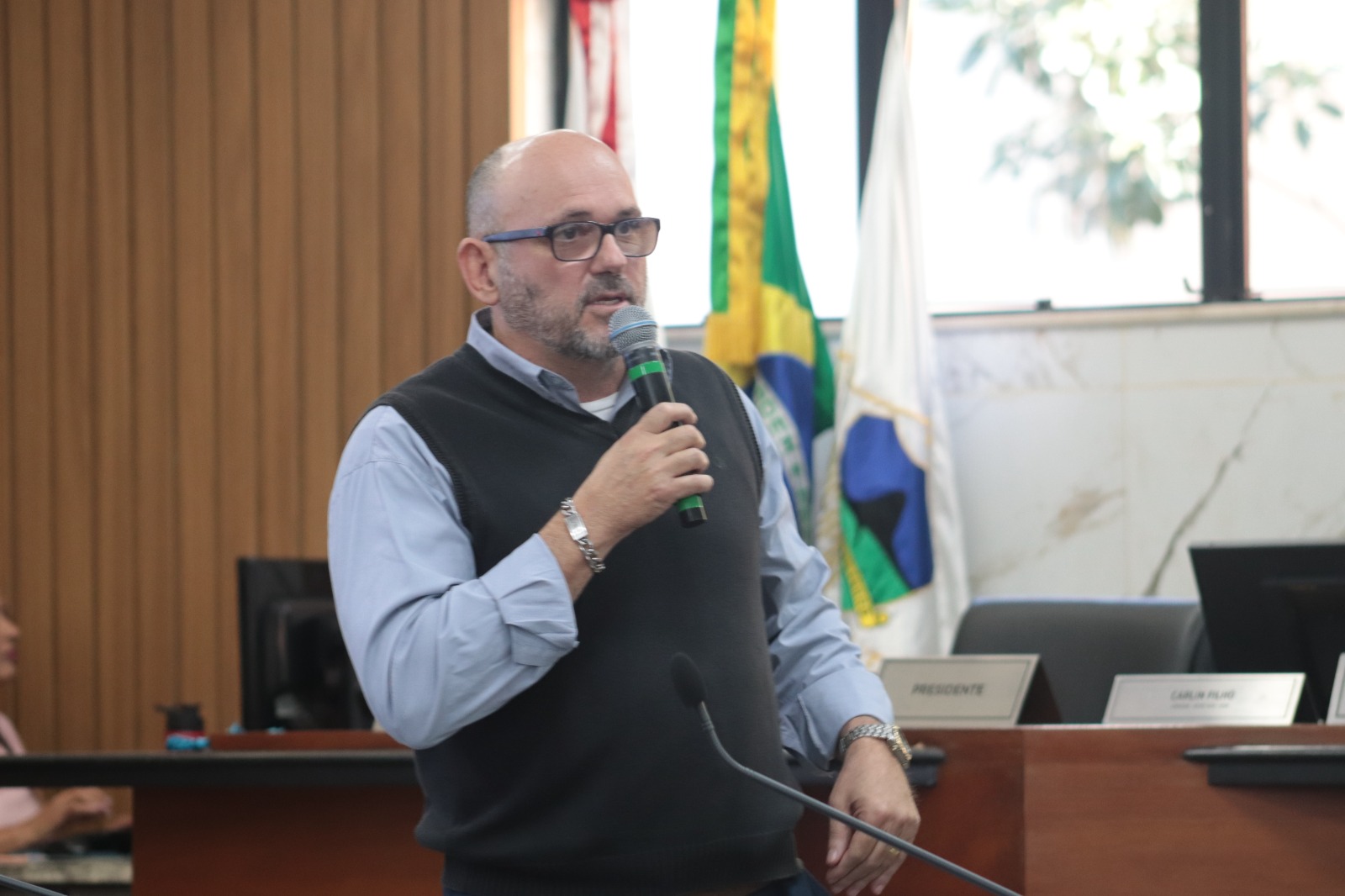 Presidente do SAAE explica demora em reparos e ligações de água e admite desafio com alta demanda em Itabira