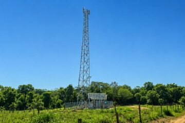 Nova 381 orienta motoristas sobre uso de roaming e amplia cobertura de telefonia na BR-381