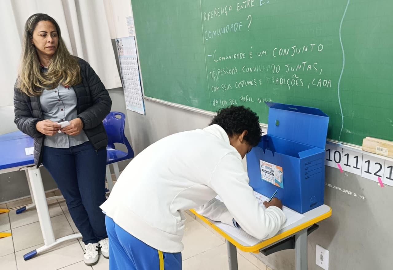 São Gonçalo do Rio Abaixo: Câmara promoveu  eleição do “Câmara Mirim”