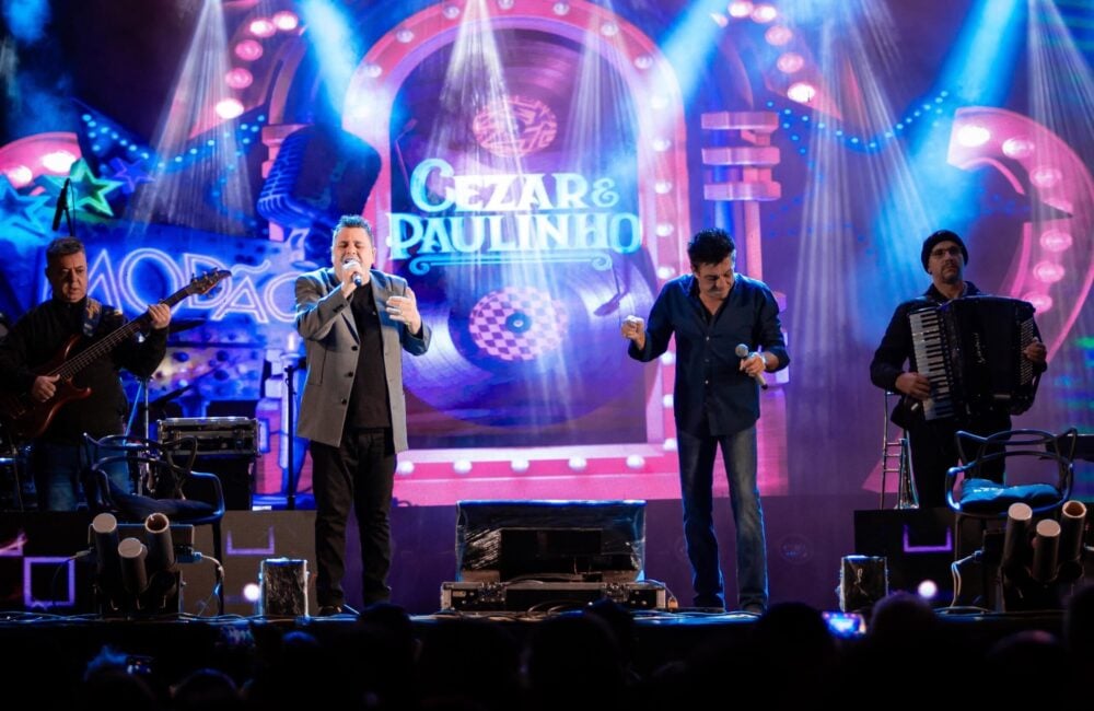 Cezar & Paulinho comandam a noite de sábado na Festa de Agosto de Passabém