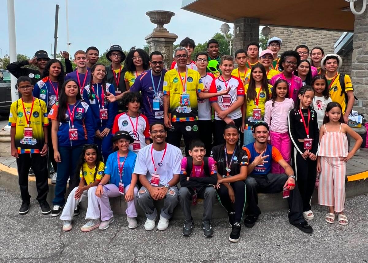 Estudantes do Médio Piracicaba fazem história no Canadá e conquistam títulos mundiais no FIRA RoboWorld Cup 2026 