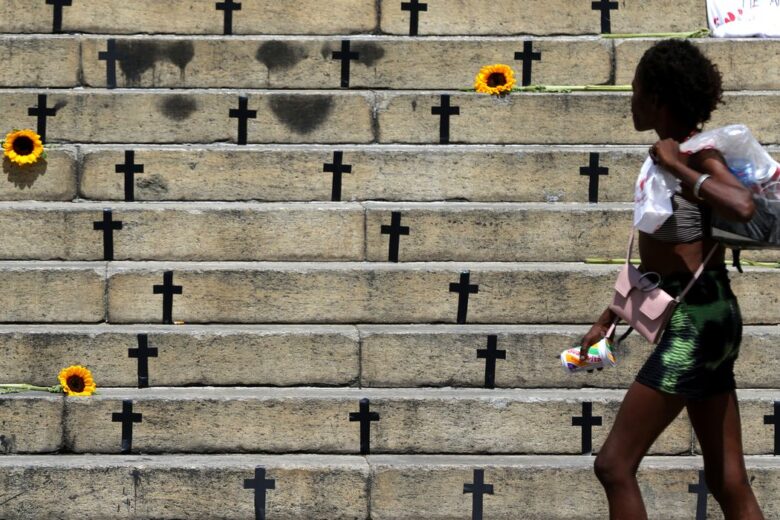 Mortes violentas caem 8,2% no país em 2025; feminicídios aumentam 4%