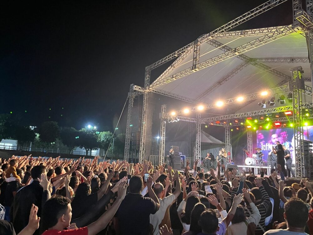 São Gonçalo Pela Fé movimenta Praça Central com banda Morada e Ministério Essência