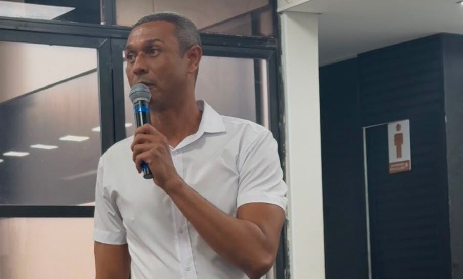 Juber Madeira garante que há recursos e acusa professor de mentir sobre obras da Escola do Barreiro