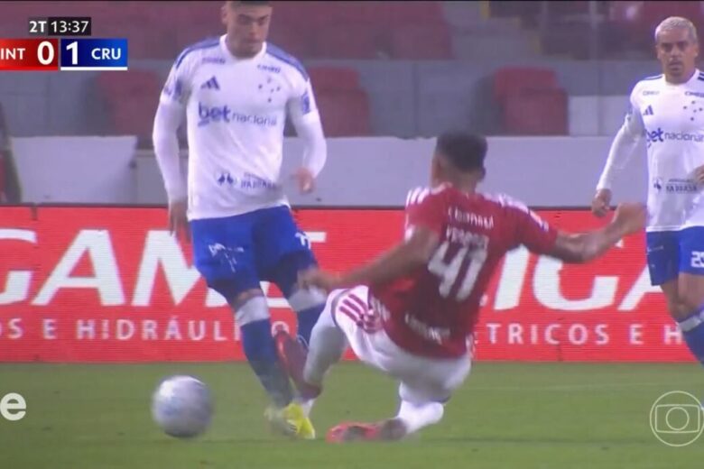 Zagueiro do Internacional é suspenso pelo STJD até que Gabriel Pec retorne aos treinamentos; audiência tem áudio fake
