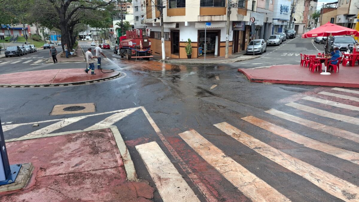 Serviço de drenagem é concluído e asfaltamento da avenida Daniel Jardim de Grisolia será realizado na próxima semana