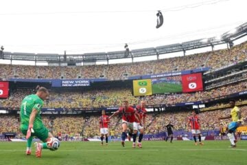Após eliminação na Copa do Mundo, Vinícius Jr. mantém sonho do hexa e Marquinhos fala em tom de adeus