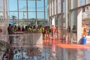 Protesto de indígenas leva grupo a ocupar sede da Vale em Nova Lima