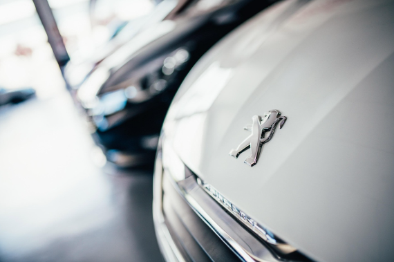 Por que o Peugeot 208 tem mais procura como usado do que como zero-km em 2026