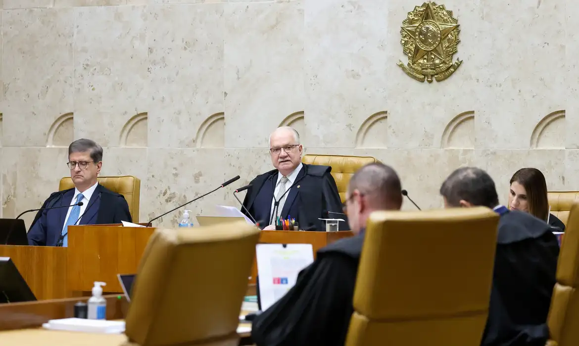 Fachin defende sigilo da fonte e pode levar decisão de Moraes ao plenário