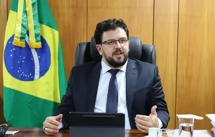 PL pede a Mendonça quebra de sigilo do ex-chefe de gabinete de Lula