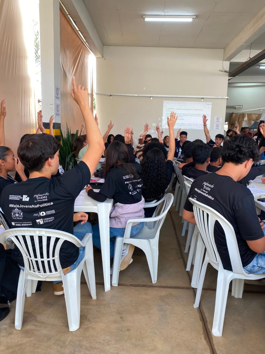 São Gonçalo do Rio Abaixo: Câmara promove reunião do Grupo de Trabalho Regional do Parlamento Jovem Minas 2026