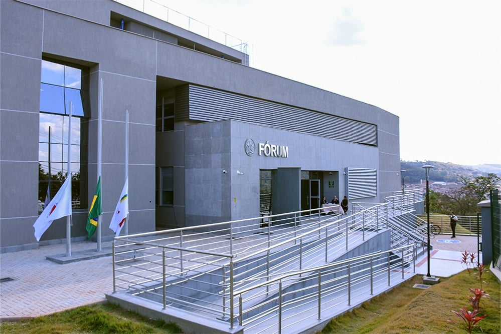 TJMG condena concessionária por morte em acidente com cavalo na BR-262; saiba mais