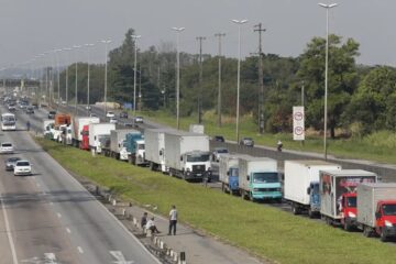 Lei garante frete mínimo no transporte de cargas; saiba o que muda