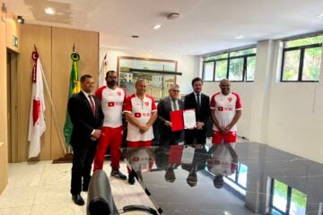 TV VEC recebe homenagem da Câmara de Itabira por cobertura do Valério